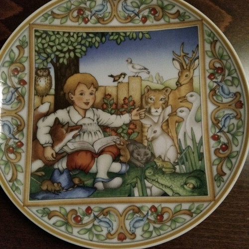 Vintage Villeroy & Boch plate Children's Dreams "Reconciliation" like new, 20 cm
