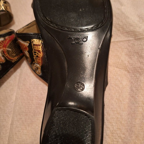 Vintage leather sandals size 38 like new