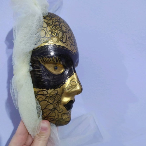 Decorative mask handmade gold new