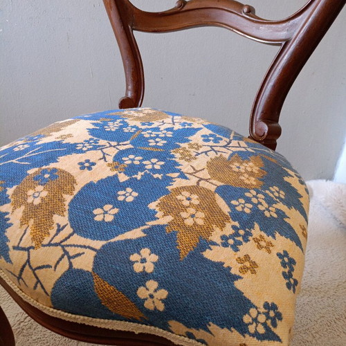 Solid walnut wood chair with upholstery like new condition