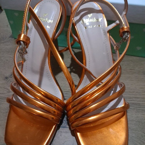 Mairiboo for Envie orange sandals new No 37