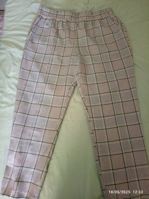 Primark women's checked pants like new, size XXL, multicolor