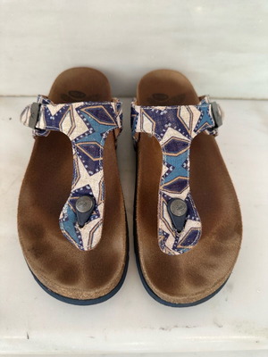 Scholl anatomical sandal used, size 37, white and blue