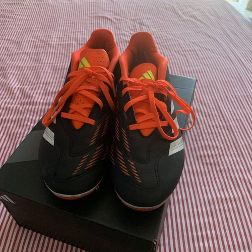 Adidas Predator football shoes, size 44, black and orange