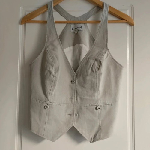 St-Martins halter neck vest unique style gillet size M like new, gray beige