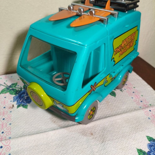 Scooby Doo Mystery Machine Van 1994 vintage, like new