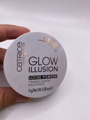 Catrice Glow Illusion Loose Powder lightly used