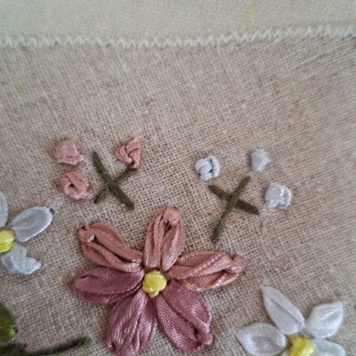 Round tablecloth with rococo embroidery new 180cm with 8 dinner napkins