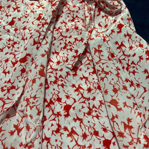 Handmade dress cool with beautiful tie white red like new