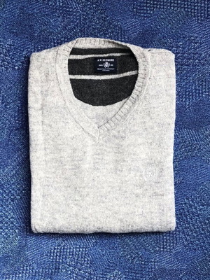 A.W. Dunmore Wool Pullover men's sweater used, size M, gray