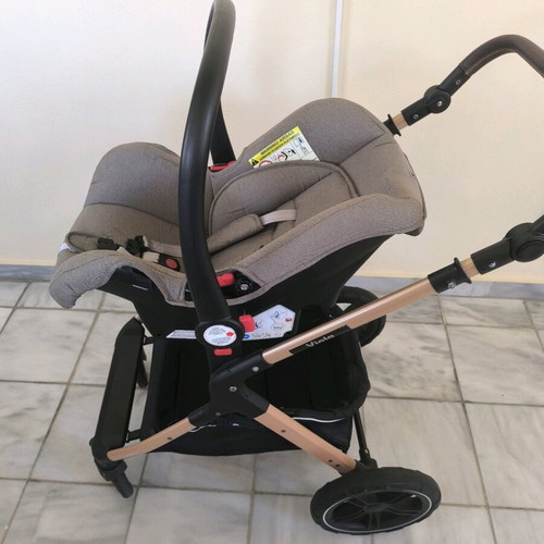 3-in-1 stroller used in excellent condition