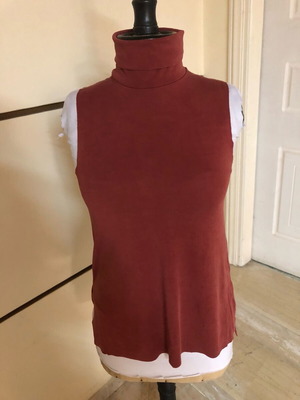 BSB sleeveless women's turtleneck like new, red, size S