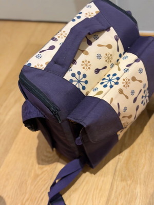 Φορητό κάθισμα φαγητού Munchkin Travel Booster Seat μεταχειρισμένο, σταθερό και φορητό