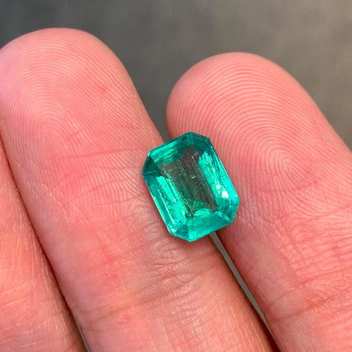 Emerald Zambia 2.80 ct new, emerald cut, deep green