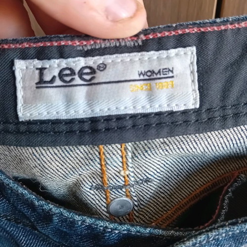Lee denim bermuda shorts like new, women's