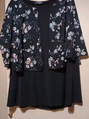 Moka blouse with integrated short vest new, XL - XXL