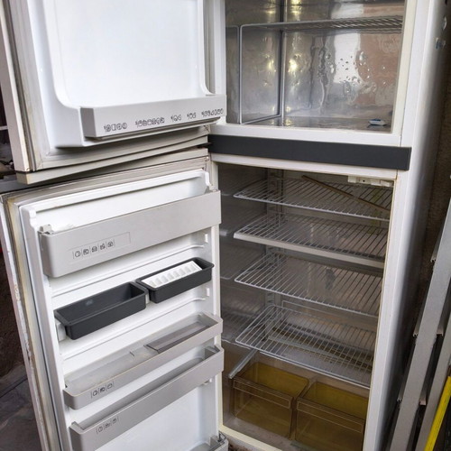 Philips refrigerator used, old technology, functional