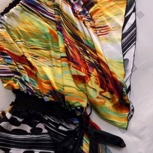 Satin blouse dress like new, size XL, multicolor and black