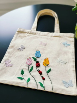 Handmade cotton shoulder tote bag with punch needle flowers and ladybugs, new, beige