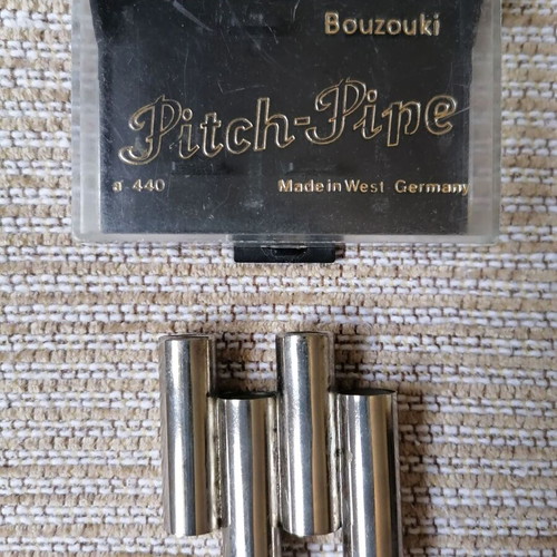 Pitch Pipe Pyramid A-440 vintage used