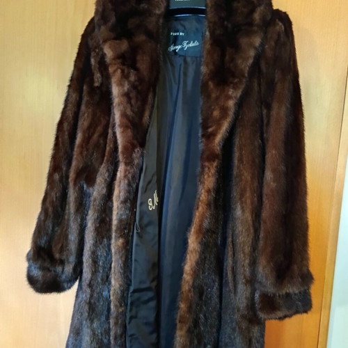Brown Long Mink Fur Tzelalis Like New