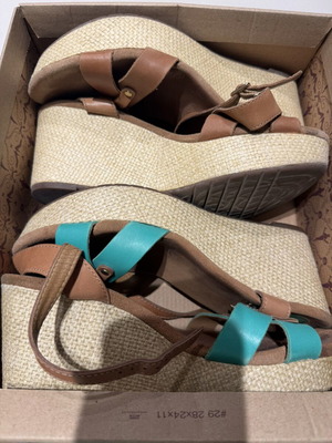 Clarks leather platform sandals used, size 39, brown and turquoise