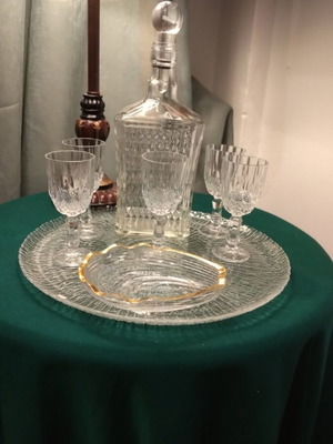 Liqueur set like new, 8 pieces