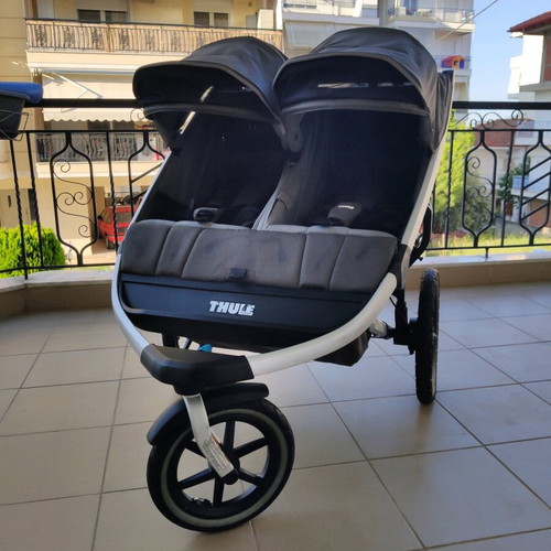 Thule Urban Glide 2 double jogging stroller used, lightweight aluminum