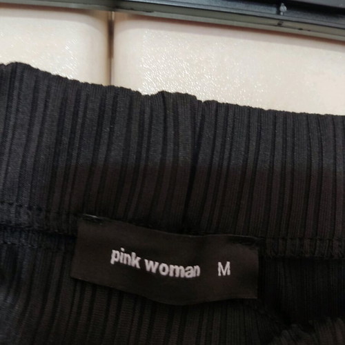 Pink Woman women's fabric pants size M unused, black