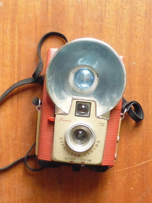 Kodak Starflash μεταχειρισμένη κάμερα με φλας και φιλμ 127