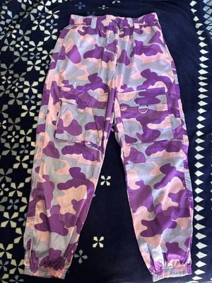 Bershka pants new, size L, pink and purple