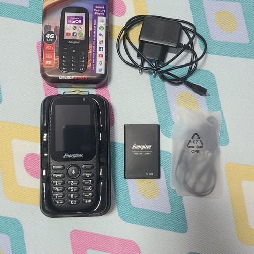Energizer Energy E241S Dual SIM 4GB feature phone like new, black