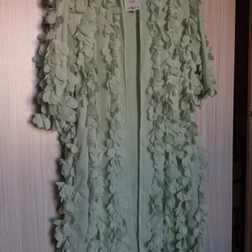 Zara Petal Coat New, Size M, Pastel Color