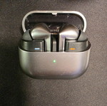 Samsung Galaxy Buds 3 Pro like new earbuds with warranty