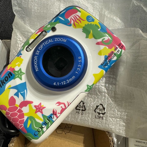 Nikon Coolpix W100 like new, in original box