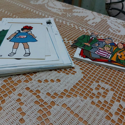 Educational cards used, pack of 64 pieces
