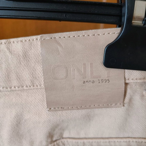 Only women's shorts beige like new, size S 36 8