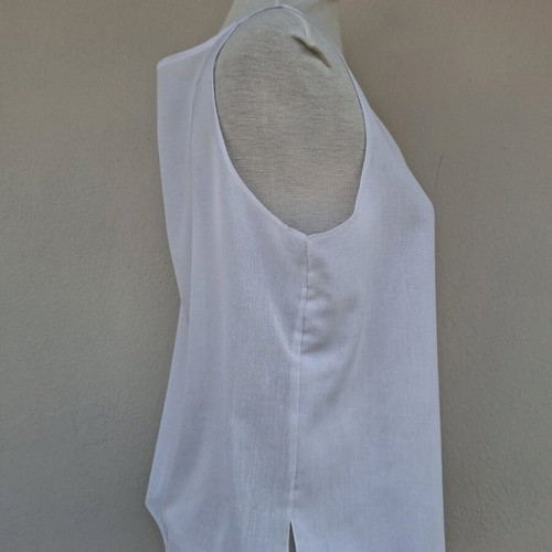Top L white with rhinestones like new