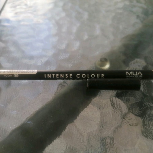 MUA eye pencil like new, metallic copper color