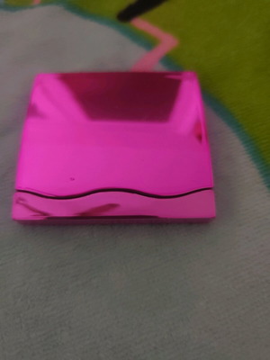 Compact mirror for bag very impressive