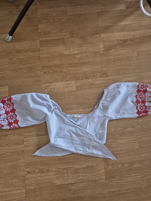 Pull and Bear Top like new
