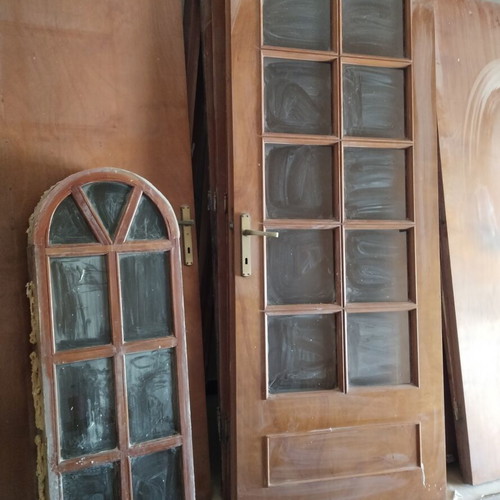 Doors with glass panels used for professional interior decoration