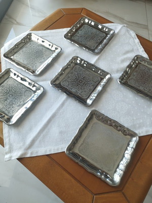 Σετ 6 Τετράγωνα Δισκάκια Κεράσματος Rostfrei 18/C σαν καινούργιο