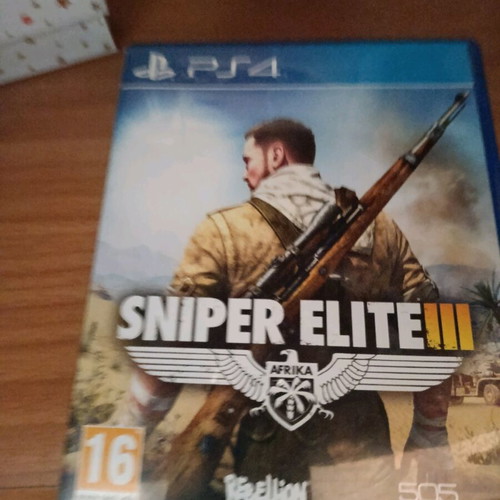 PS4 games used, pack of 3 CDs