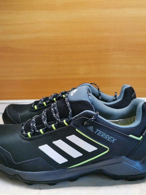Adidas Terrex Eastrail GTX hiking shoes new, size 44, black