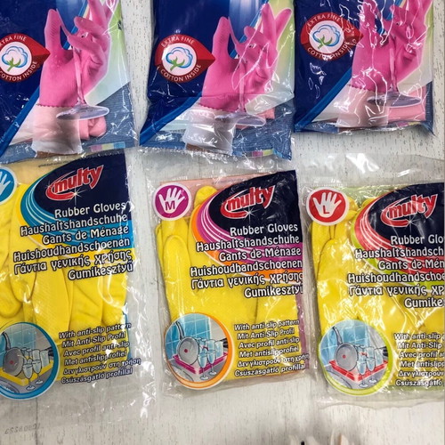 Yellow gloves for cleaning new