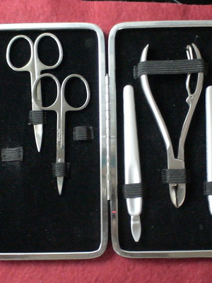 Nail care set used