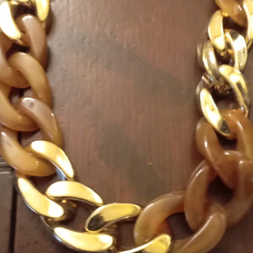 Chain style necklace like new, brown and gold colors