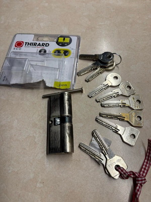 Cisa lock used with 10 keys