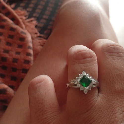 925 silver ring with semi-precious zircon crystal